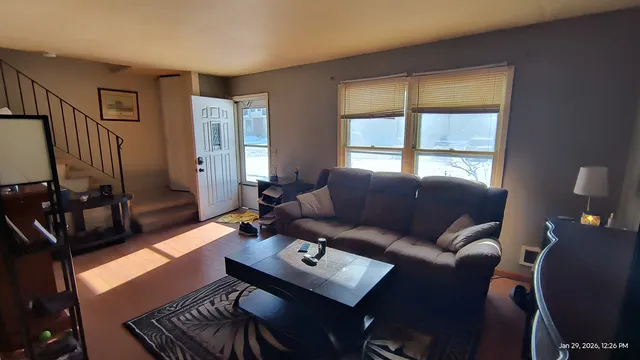 $154,500 | 9 Fernwood Drive, Unit Q, Bolingbrook, IL 60440