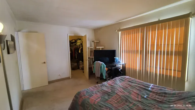 $154,500 | 9 Fernwood Drive, Unit Q, Bolingbrook, IL 60440