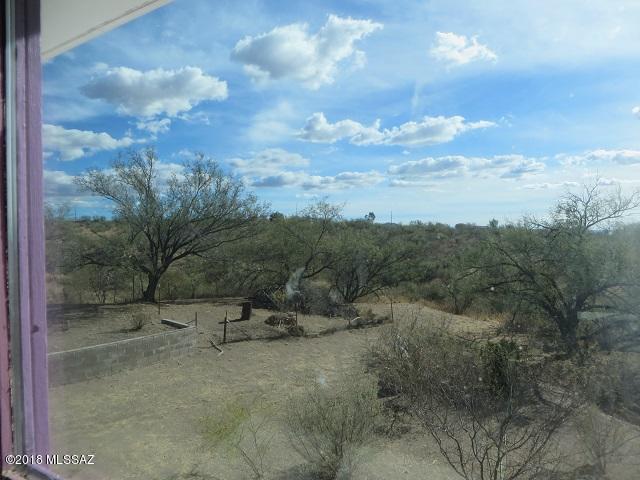 211 Calle Conquistador Rio Rico, AZ 85648 - Photo 19 of 29