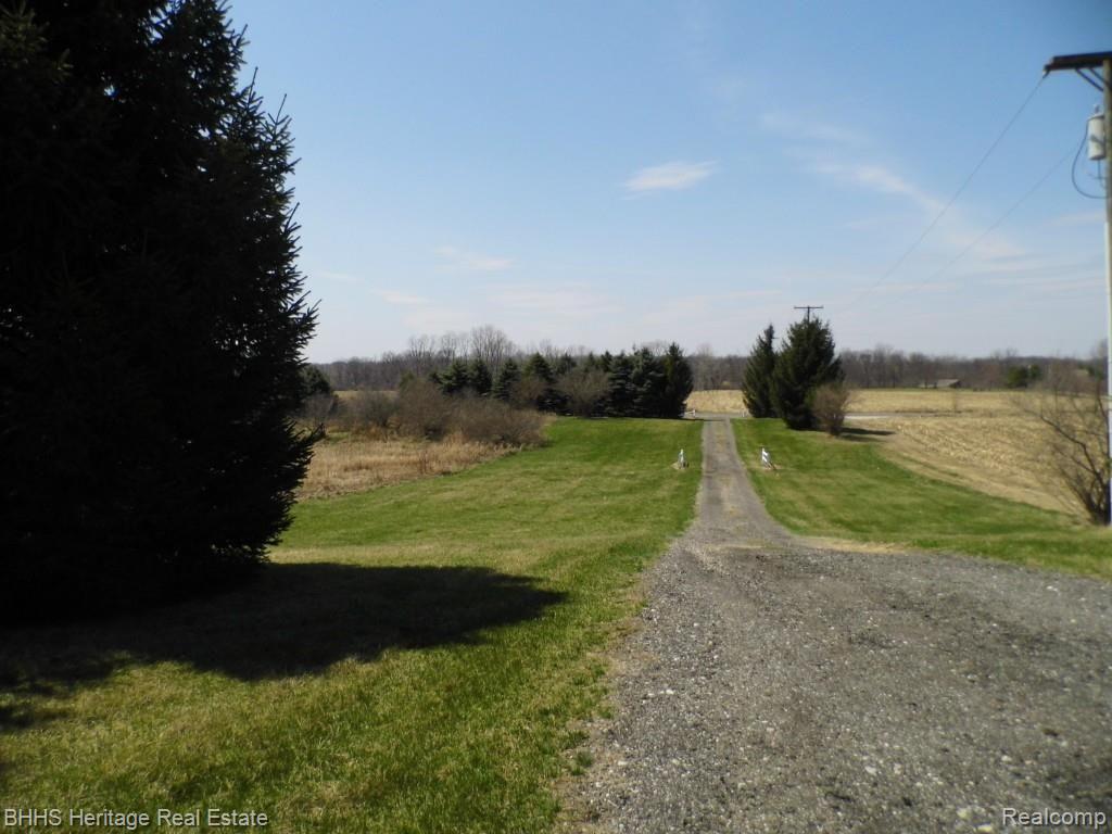 5647 Bull Run Road Gregory, MI 48137 - Photo 2 of 30