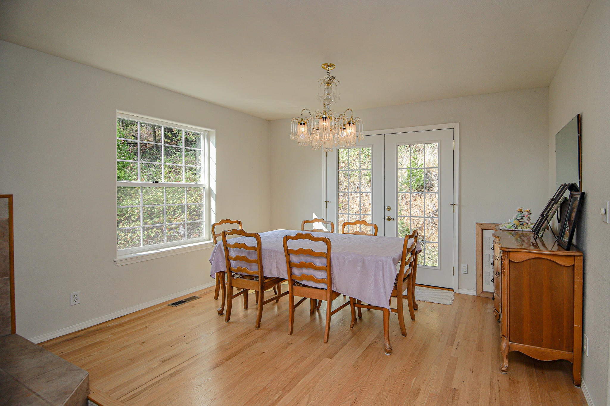 1310 Spring Brook Road Myrtle Creek, OR 97457 - Photo 11 of 30 Dining Area