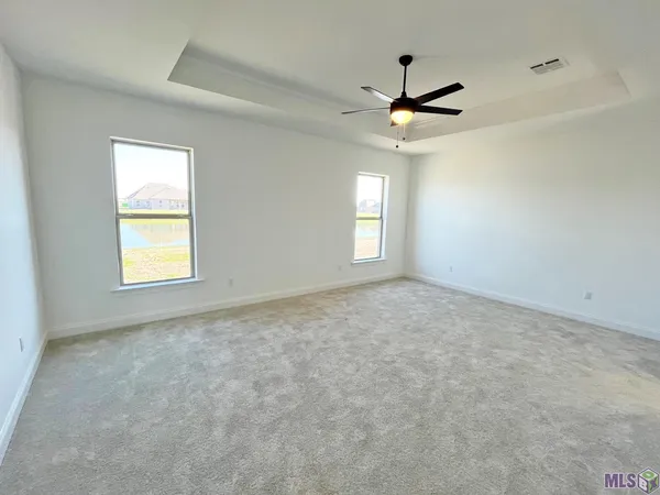 $374,814 | 134 Spring Grove Loop, Thibodaux, LA 70301