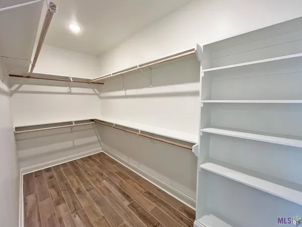 $374,814 | 134 Spring Grove Loop, Thibodaux, LA 70301