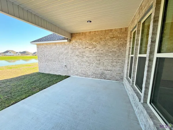 $374,814 | 134 Spring Grove Loop, Thibodaux, LA 70301