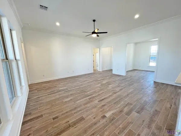 $374,814 | 134 Spring Grove Loop, Thibodaux, LA 70301