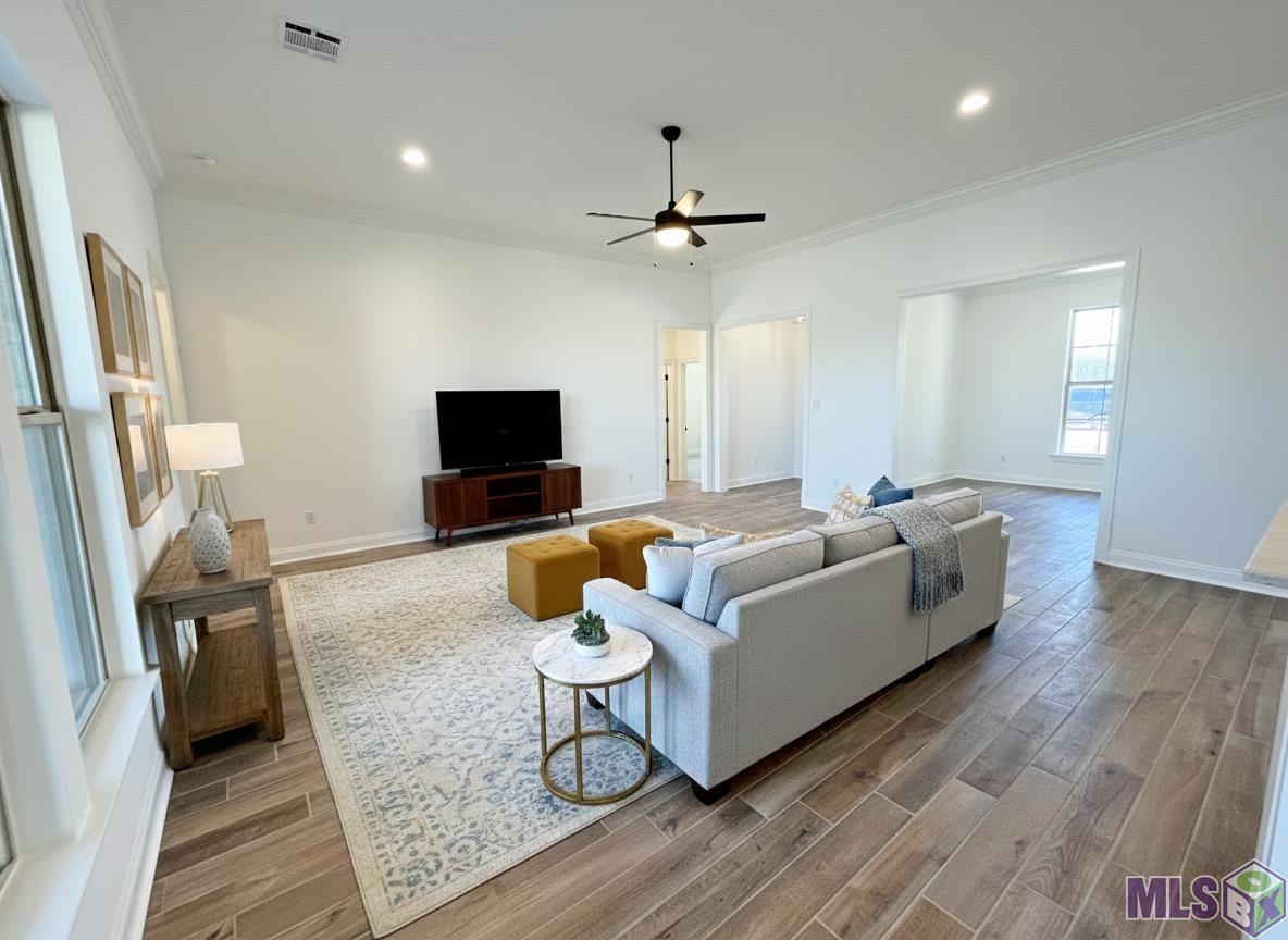 134 Spring Grove Loop Thibodaux, LA 70301 - Photo 4 of 29 STAGED PHOTO