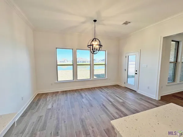 $374,814 | 134 Spring Grove Loop, Thibodaux, LA 70301