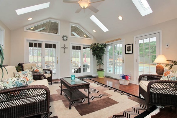 8 Dewey Road Bedford, MA 01730 - Photo 9 of 30 Gallery Image 9