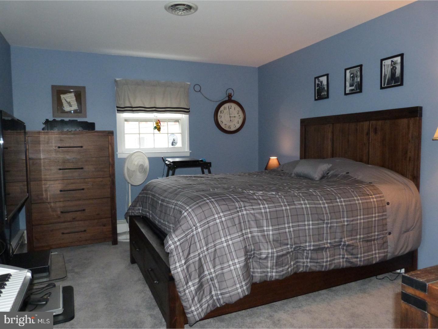 13 Greentree Road Trenton, NJ 08619 - Photo 21 of 25 Bedroom 2
