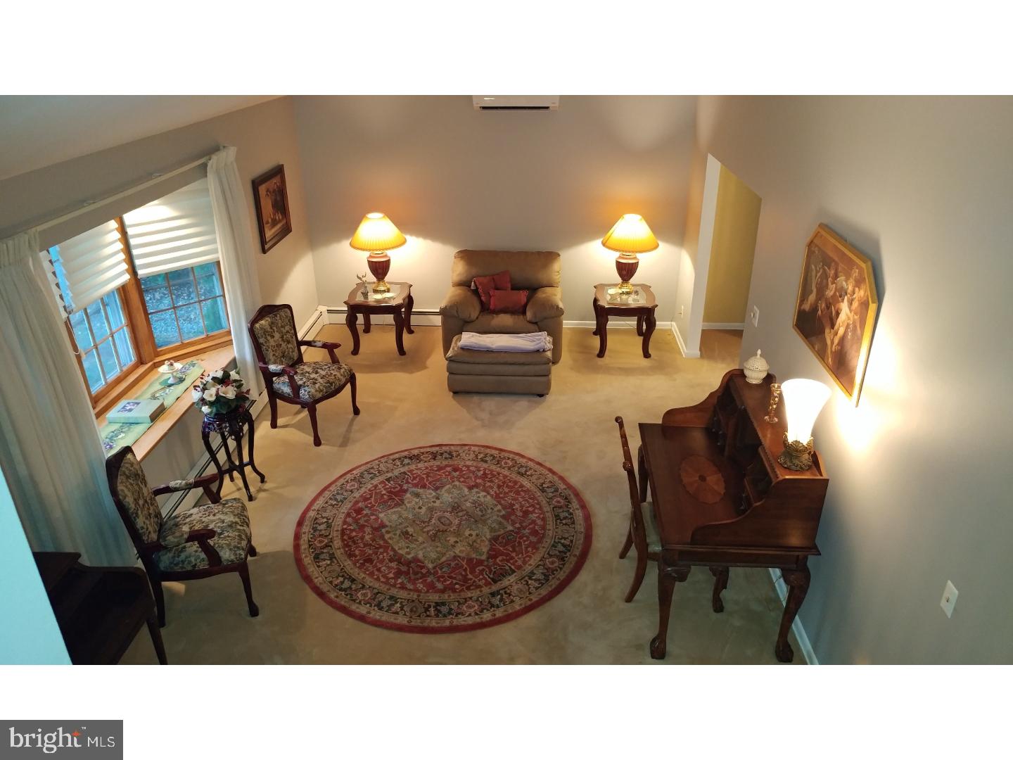 13 Greentree Road Trenton, NJ 08619 - Photo 4 of 25 Living Room