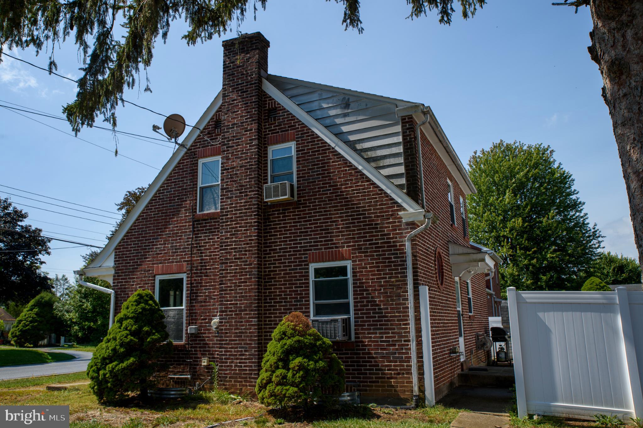 7 Ridge Avenue Lebanon, PA 17042 - Photo 4 of 40 Gallery Image 4