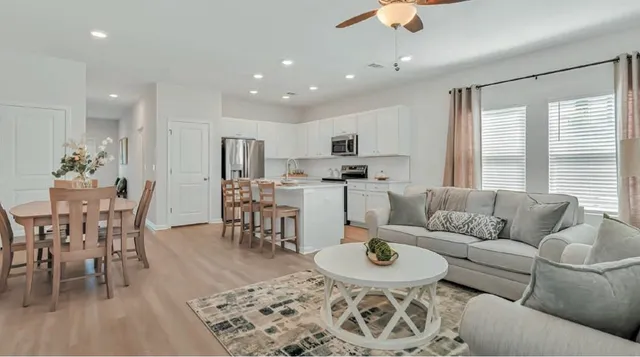 $433,900 | 4057 Four Oaks Boulevard, Tallahassee, FL 32311