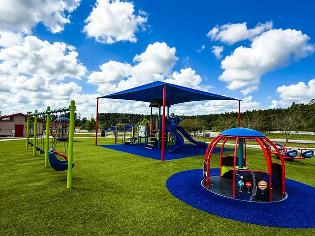 $433,900 | 4057 Four Oaks Boulevard, Tallahassee, FL 32311