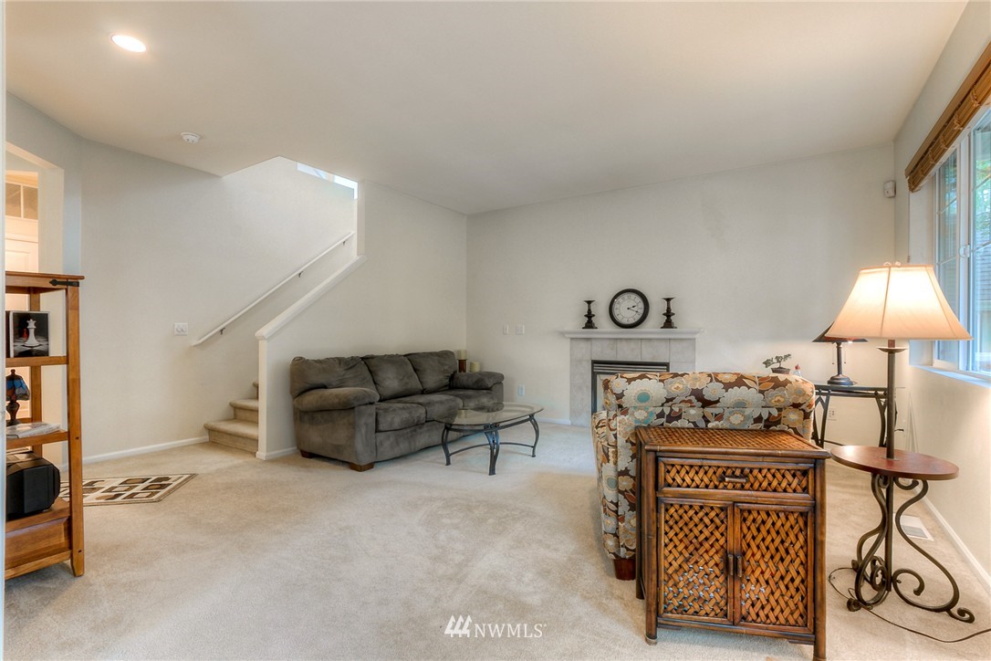 16159 Parkside Way Southeast Renton, WA 98058 - Photo 2 of 25