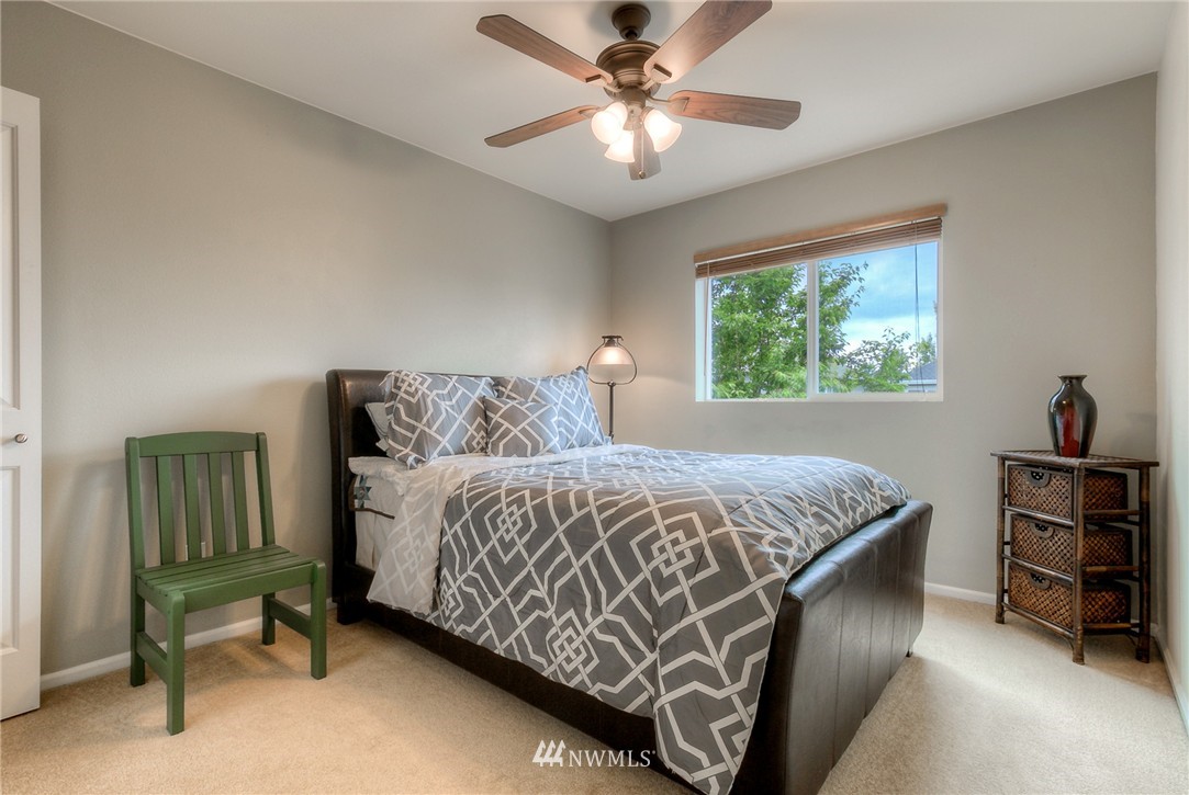 16159 Parkside Way Southeast Renton, WA 98058 - Photo 16 of 25