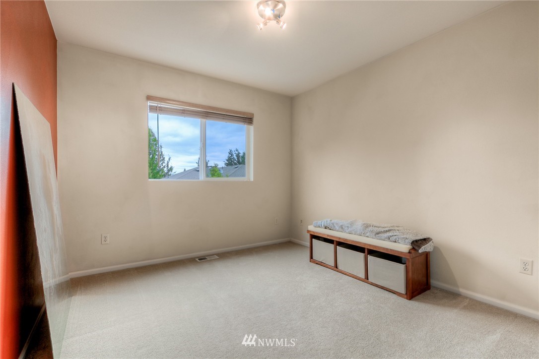 16159 Parkside Way Southeast Renton, WA 98058 - Photo 17 of 25