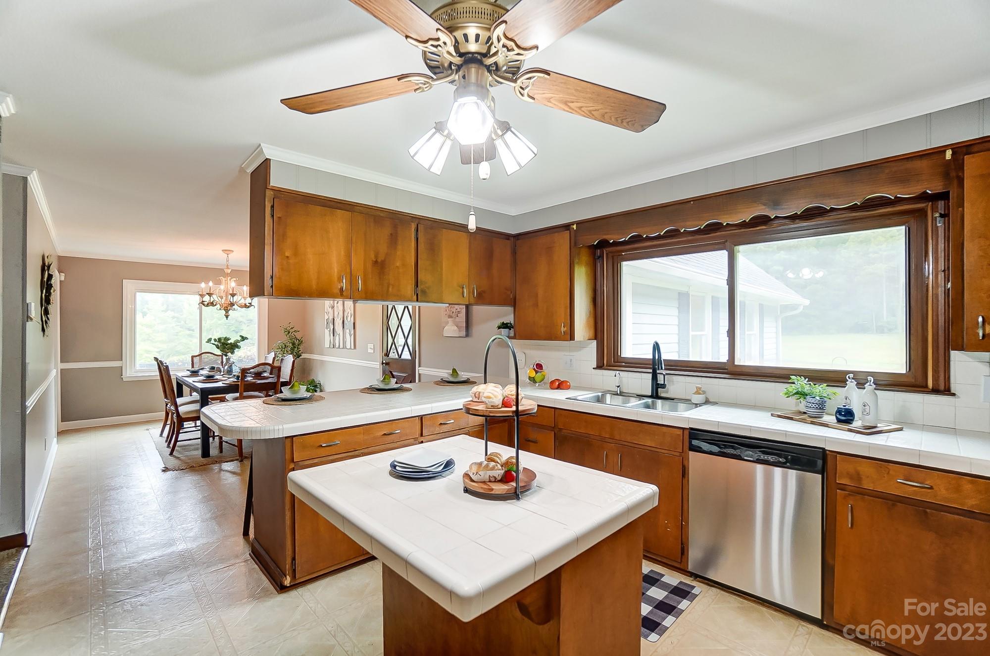 434 Anderson Road Albemarle, NC 28001 - Photo 12 of 48 Gallery Image 12