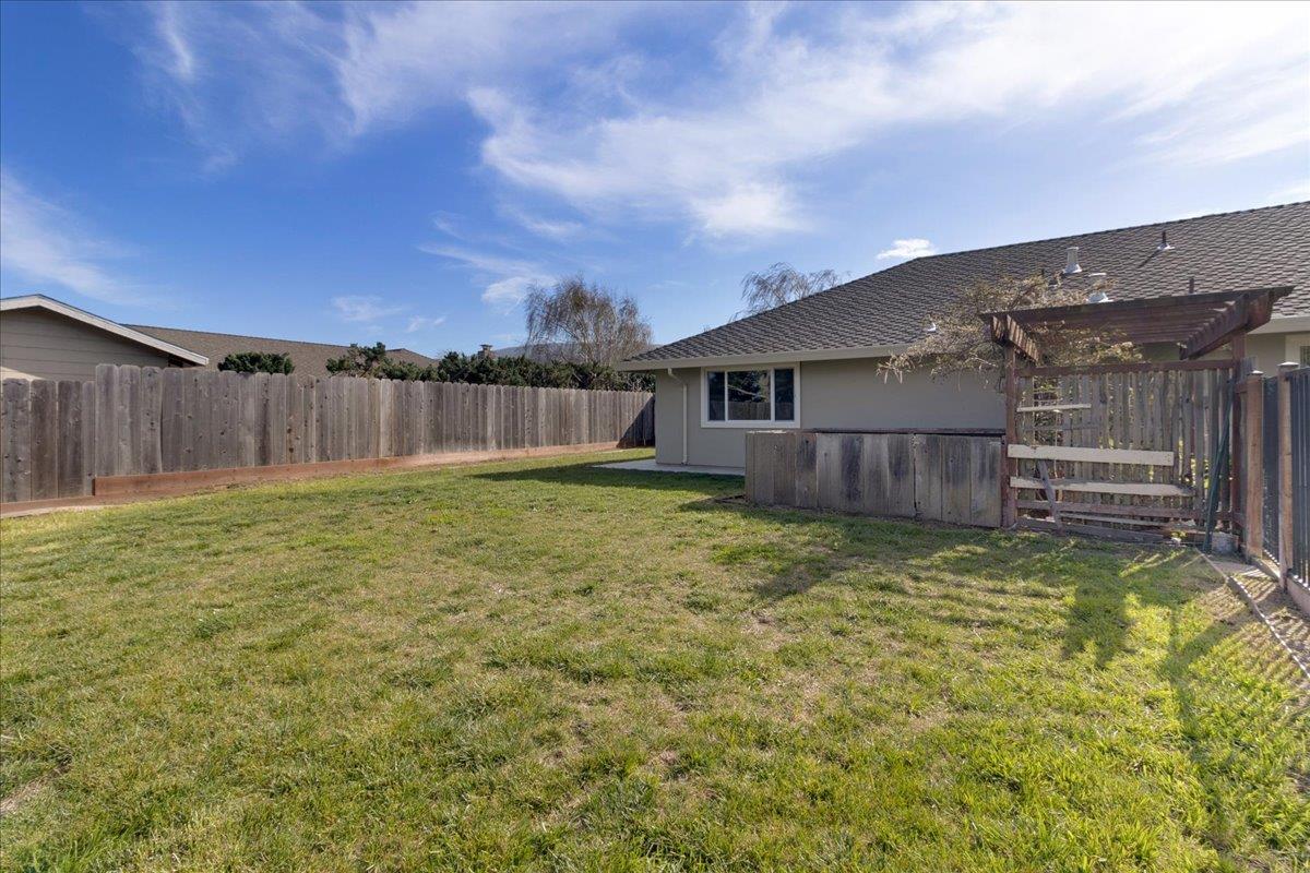 18595 Ranchito Del Rio Drive Salinas, CA 93908 - Photo 33 of 40 a view of a backyard with a small cabin