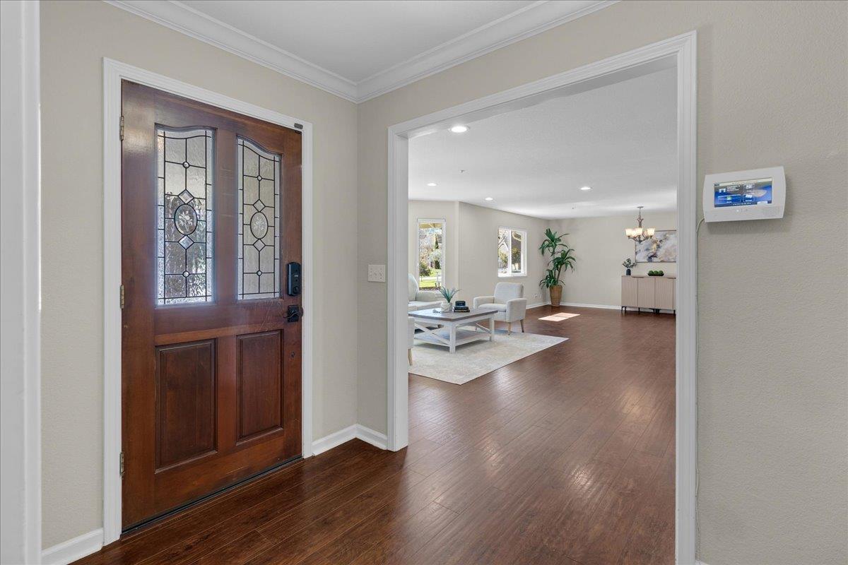 18595 Ranchito Del Rio Drive Salinas, CA 93908 - Photo 5 of 40 a view of a living room