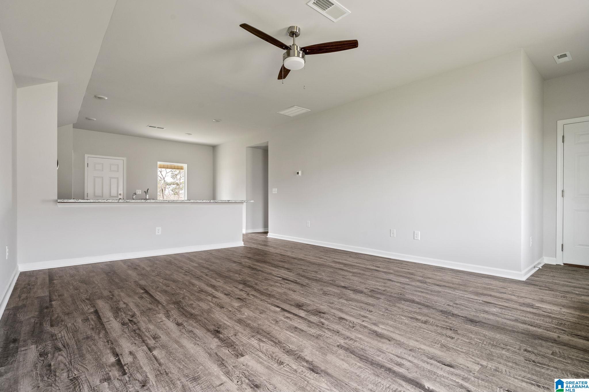 184 Trophy Loop Lincoln, AL 35096 - Photo 7 of 24