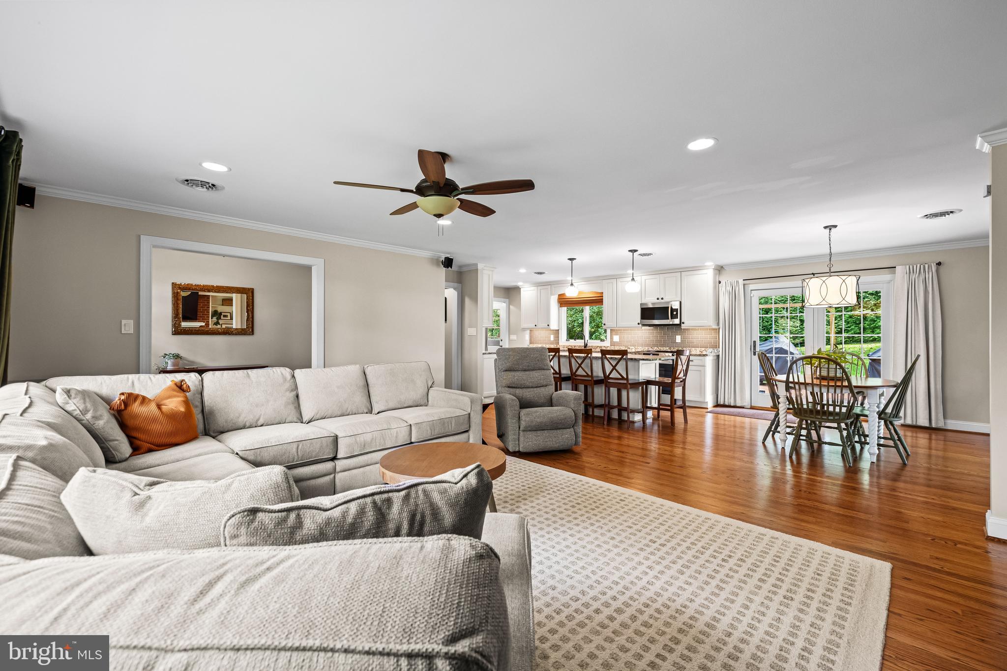 5507 Williams Road Hydes, MD 21082 - Photo 2 of 39 a living room with furniture and wooden floor