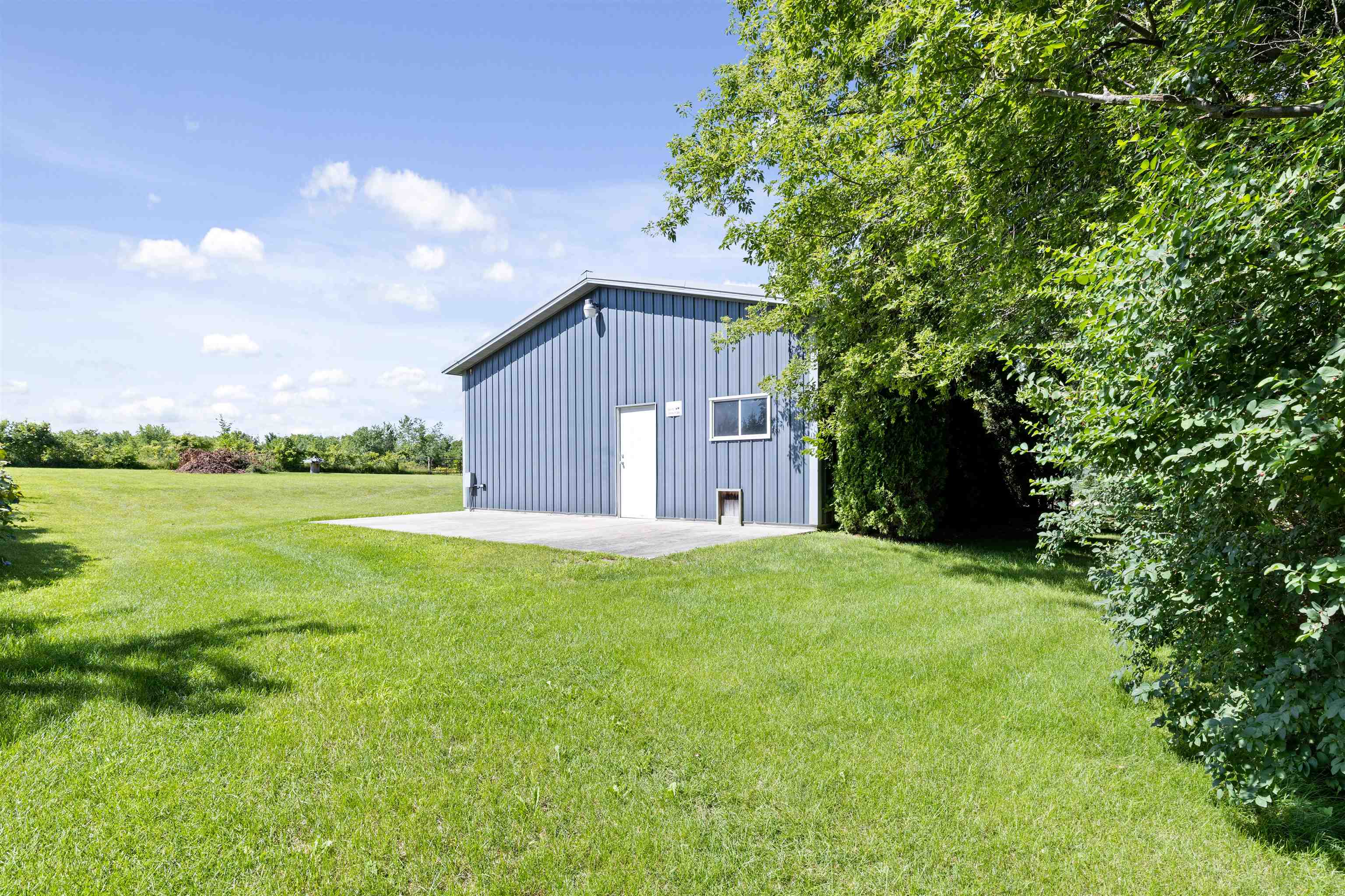 722 Kelly Road Caledonia, IL 61011 - Photo 54 of 81 a house view with a garden space