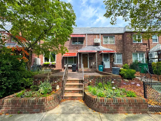 $769,000 | 60-73 71st Street | Maspeth