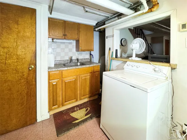 $769,000 | 60-73 71st Street | Maspeth