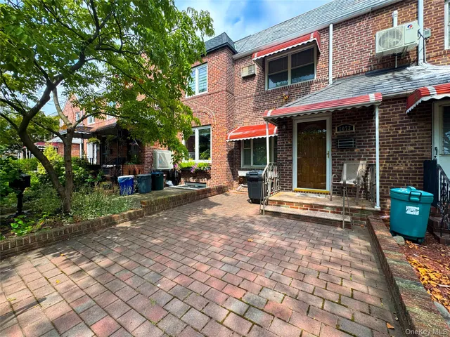 $769,000 | 60-73 71st Street | Maspeth