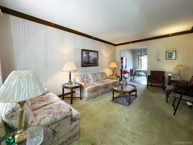 $769,000 | 60-73 71st Street | Maspeth