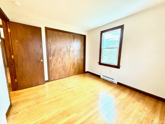 $2,000 | 56 Smith Street, Unit A, East Lyme, CT 06357