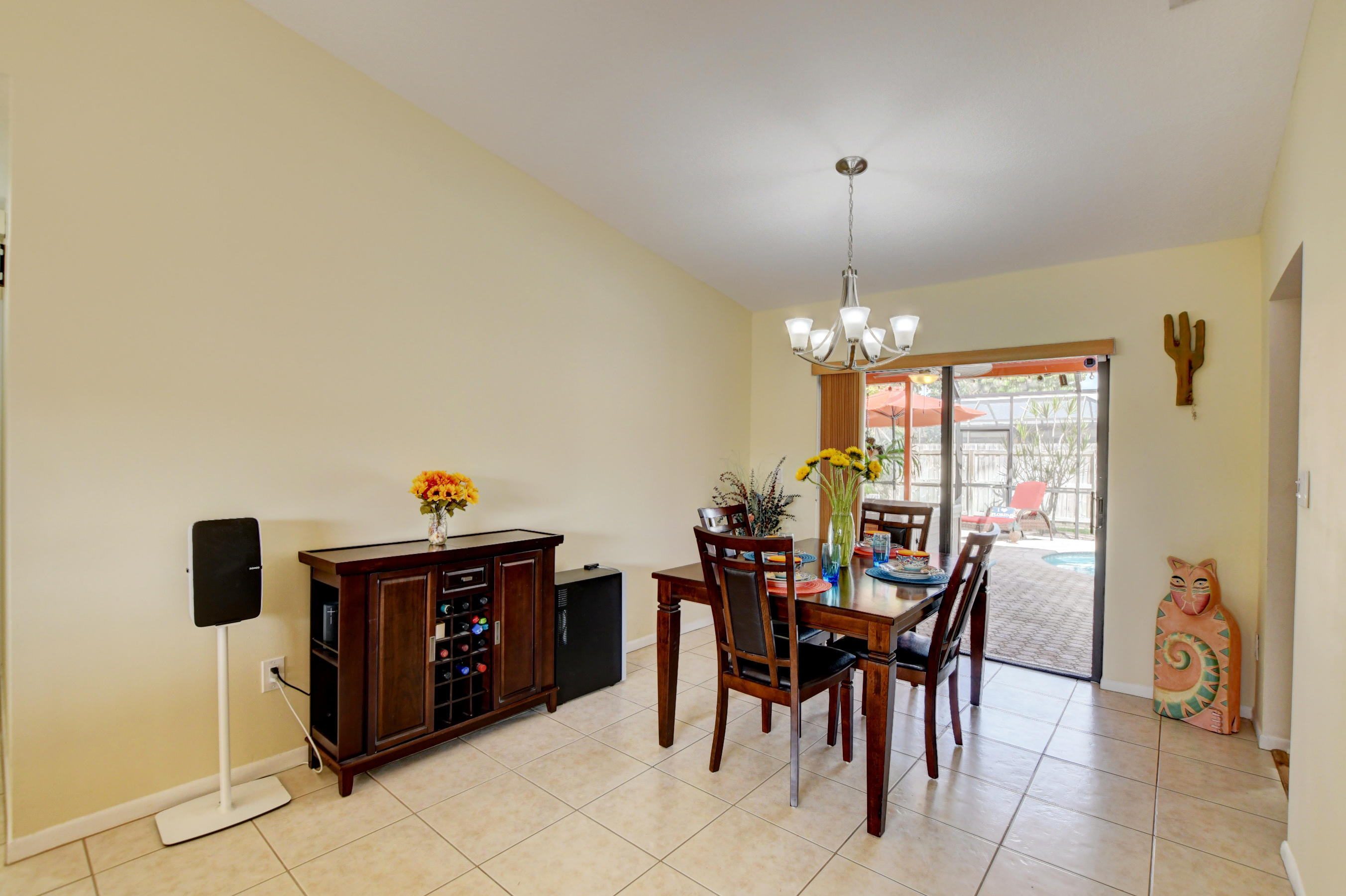 22686 Southwest 9th Street Boca Raton, FL 33433 - Photo 12 of 30 Dining room