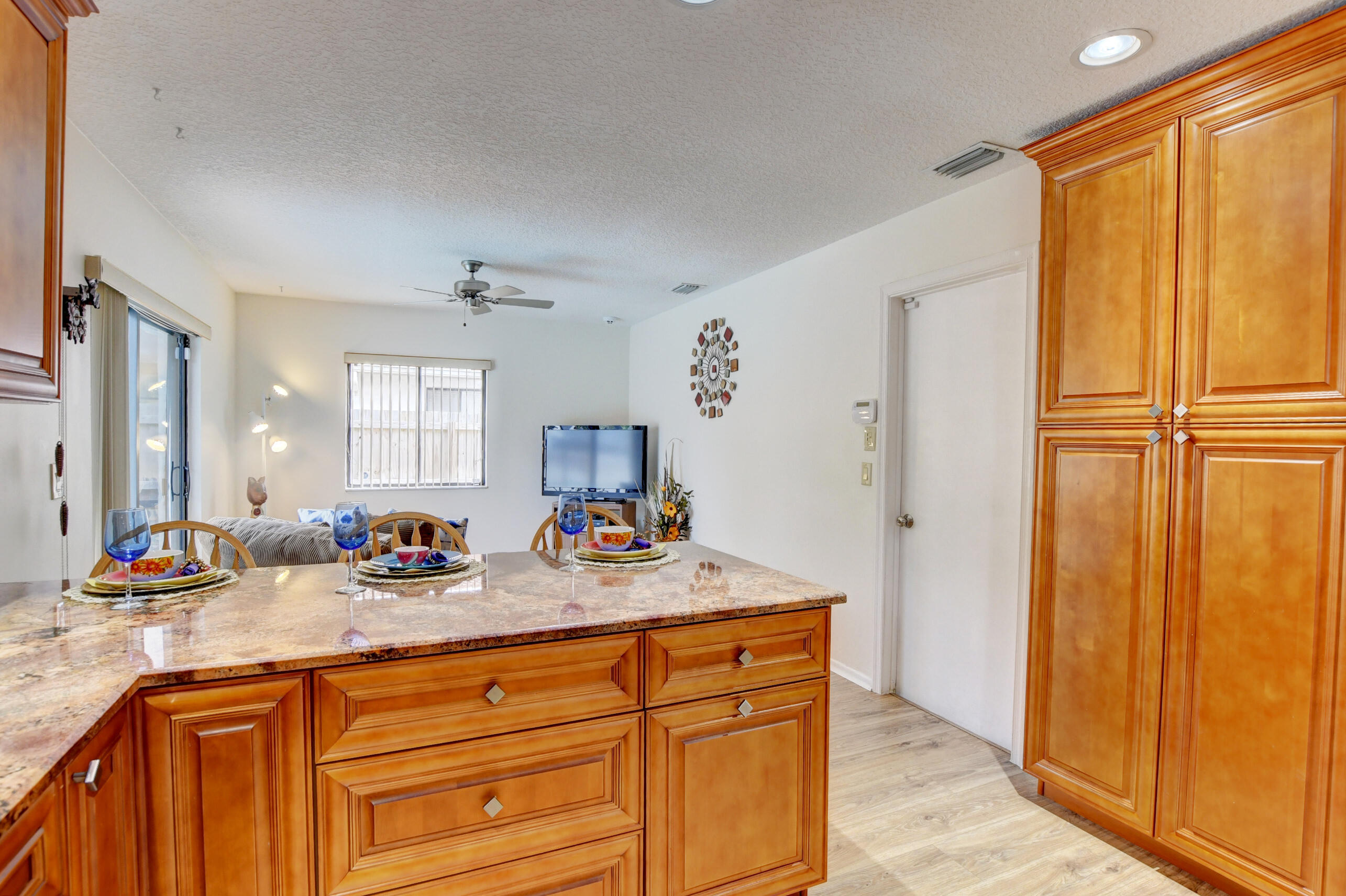 22686 Southwest 9th Street Boca Raton, FL 33433 - Photo 9 of 30 Updated kitchen