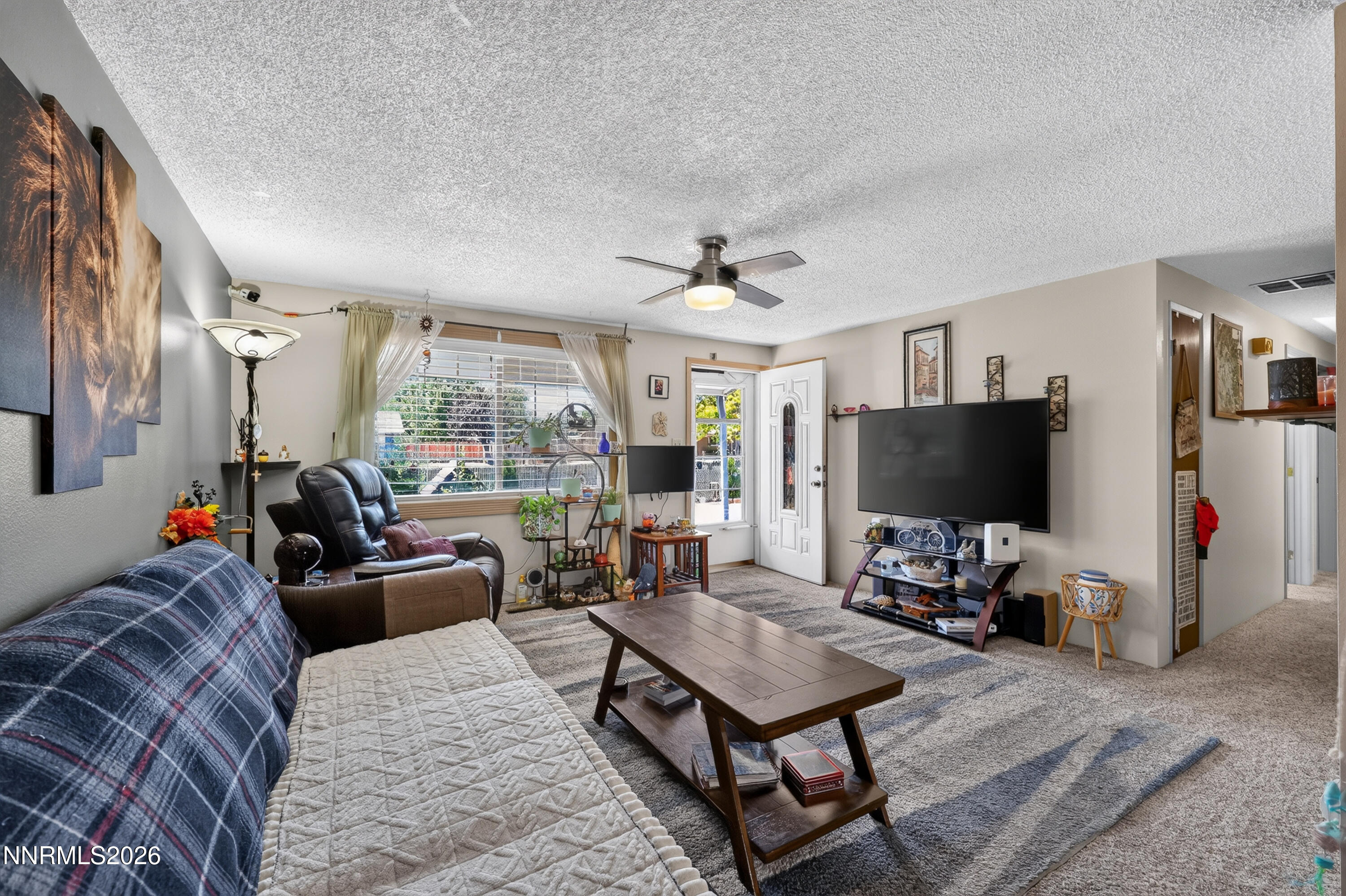 185 East Surge Street Reno, NV 89506 - Photo 4 of 33 Surge-22
