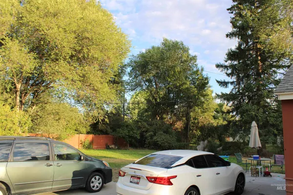 $340,000 | 314 North Greenwood Street, Shoshone, ID 83352