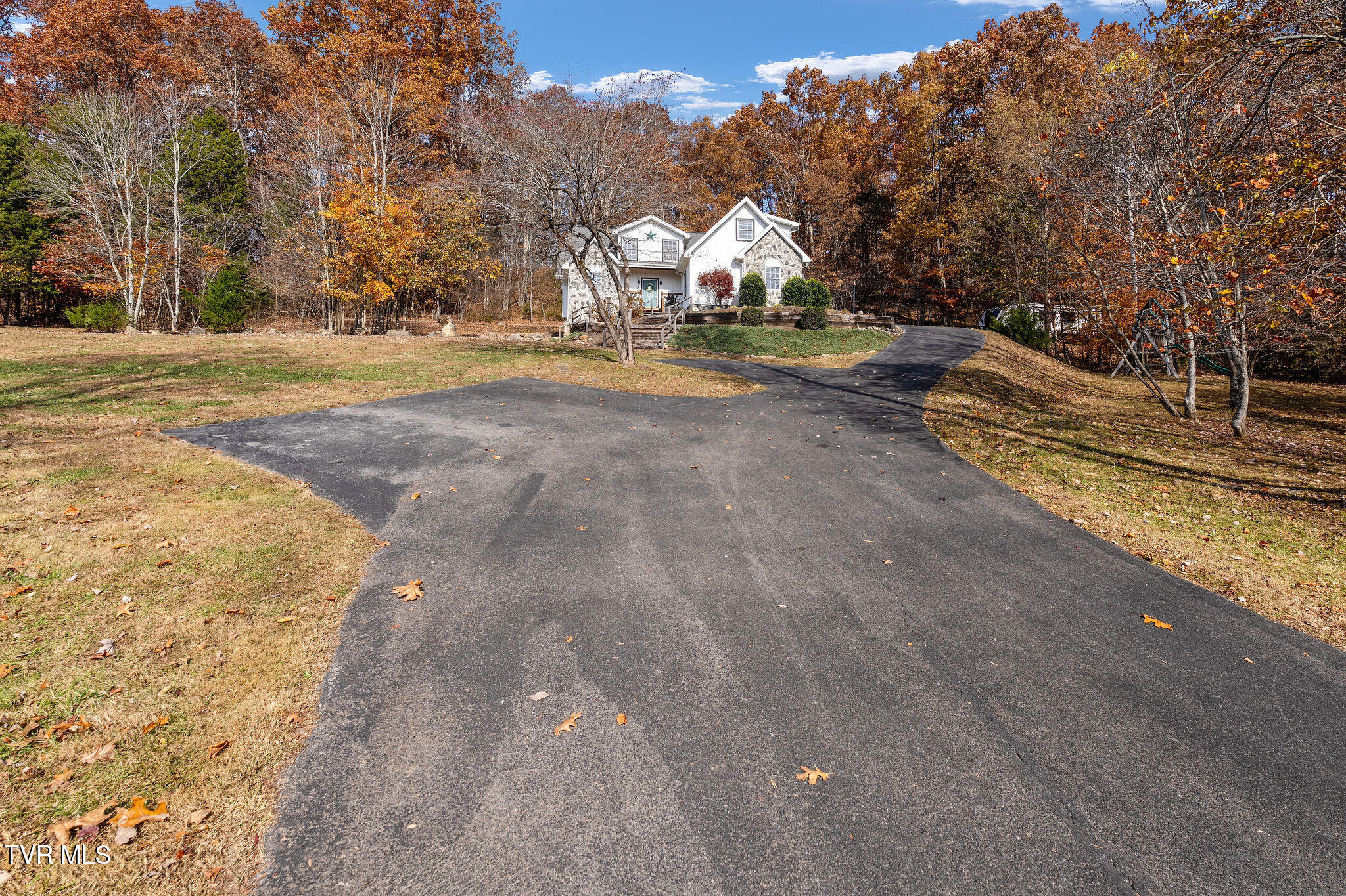 384 Boring Chapel Road Gray, TN 37615 - Photo 104 of 126 DSC09142
