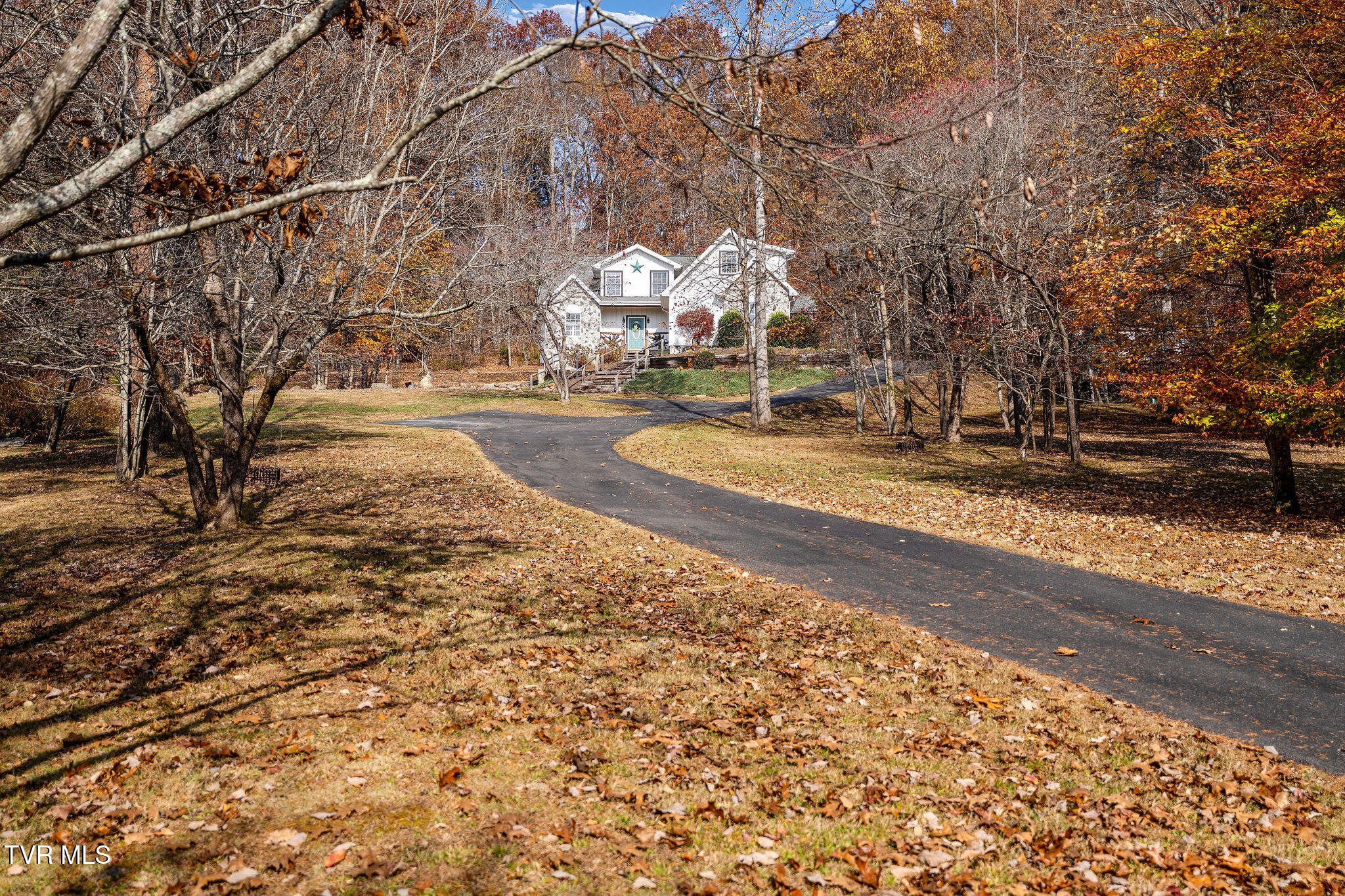 384 Boring Chapel Road Gray, TN 37615 - Photo 2 of 126 DSC09137