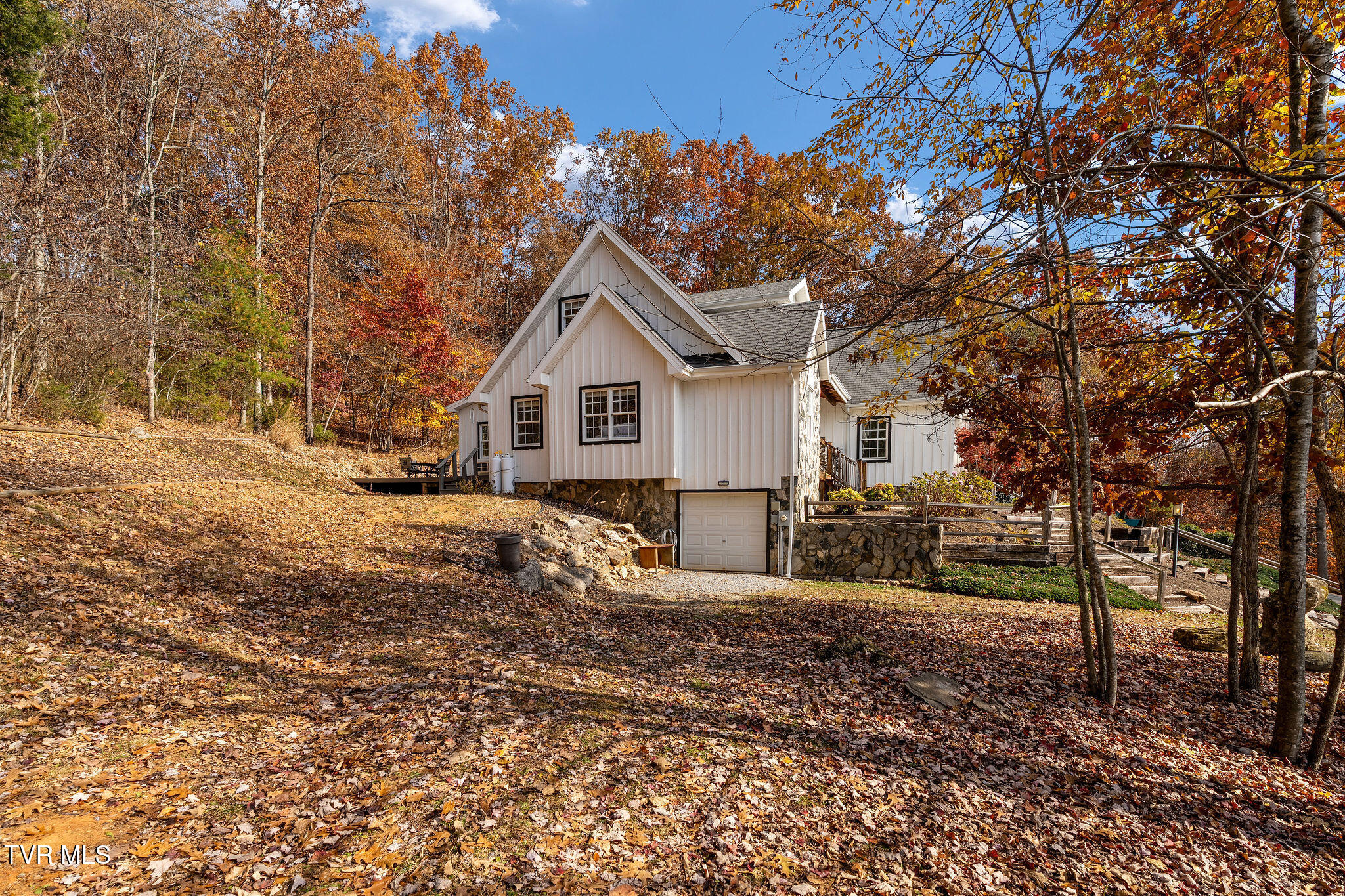 384 Boring Chapel Road Gray, TN 37615 - Photo 4 of 126 DSC09166