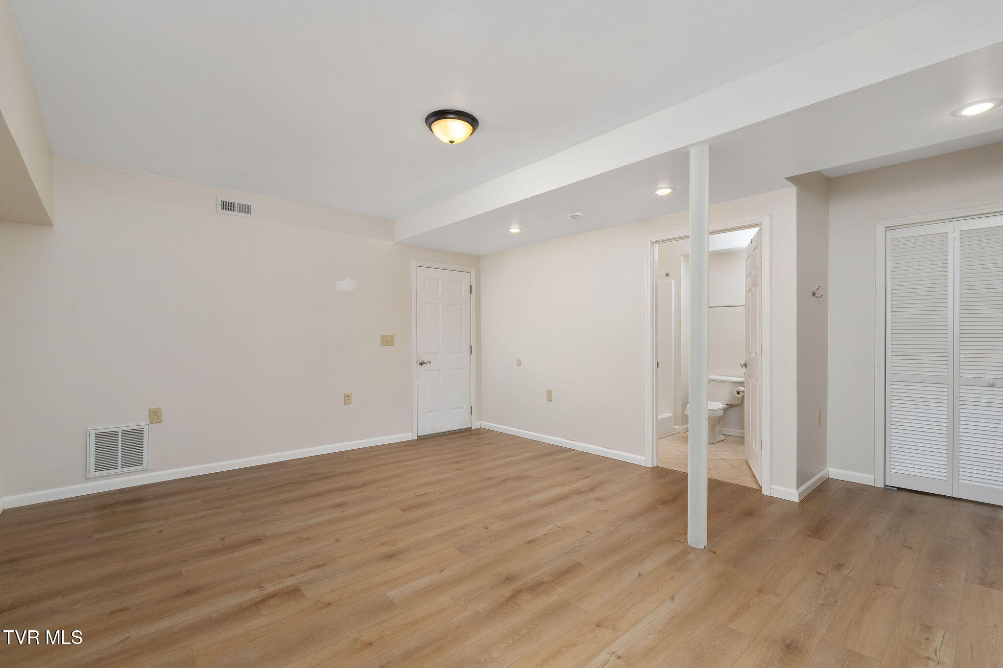 384 Boring Chapel Road Gray, TN 37615 - Photo 77 of 126 DSC09103