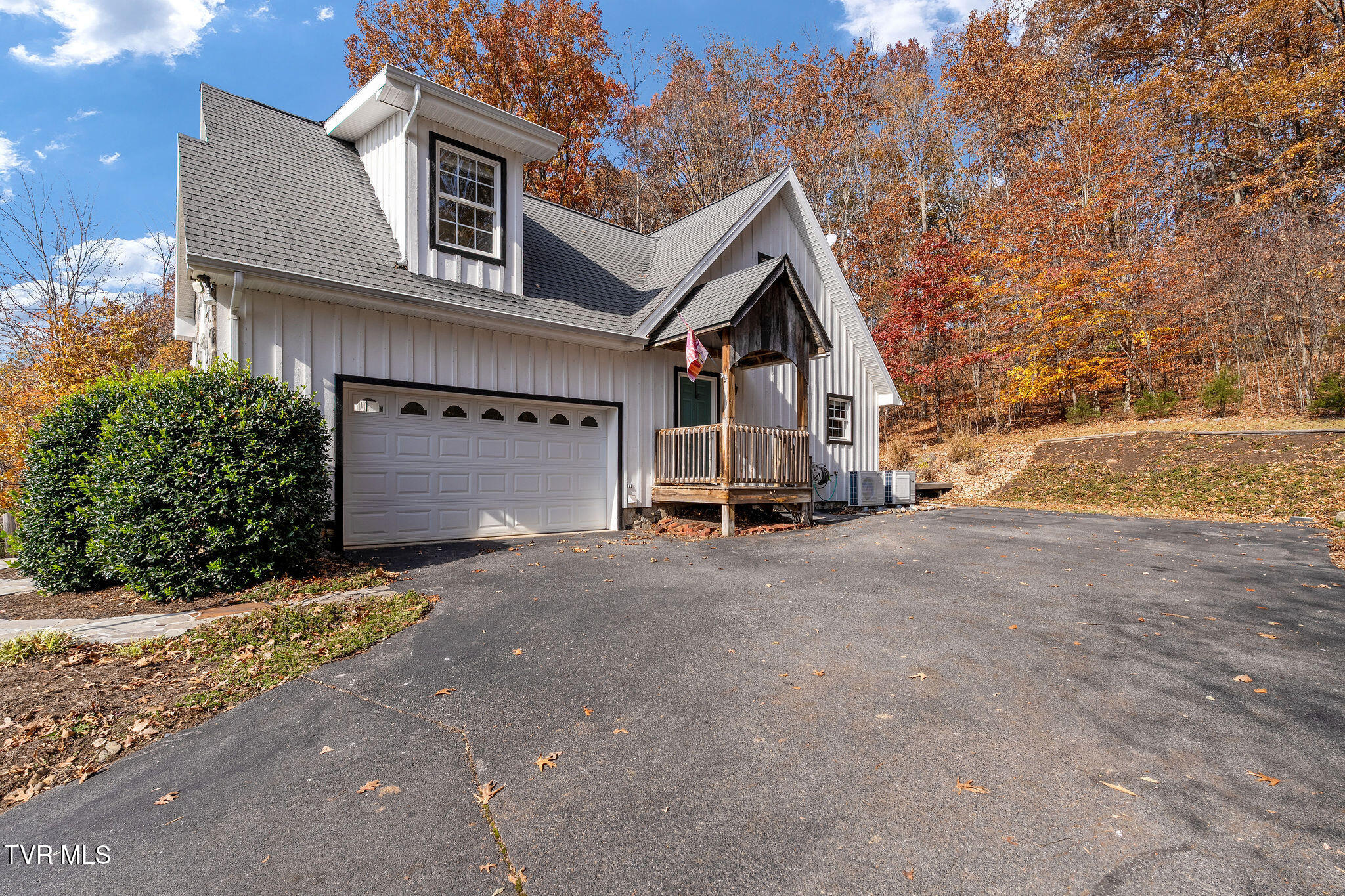 384 Boring Chapel Road Gray, TN 37615 - Photo 8 of 126 DSC09152