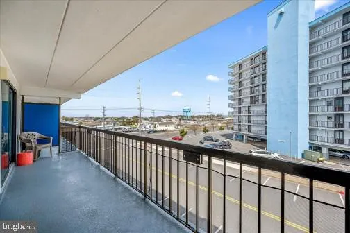 $1,600 | 11 134th Street, Unit 205, Ocean City, MD 21842