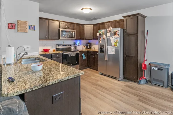 $1,950 | 140 Denning Farms Lane, Benson, NC 27504