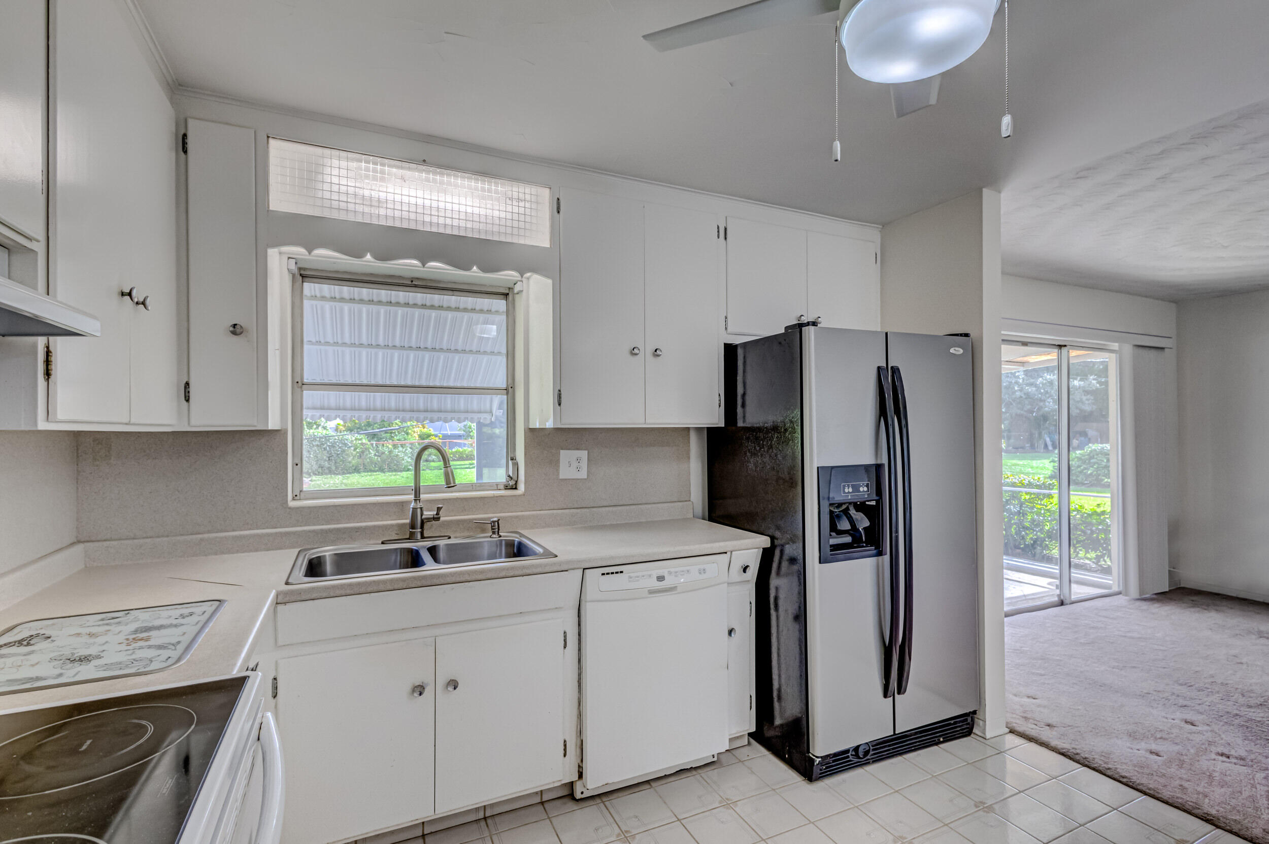 11170 Monet Ridge Road Palm Beach Gardens, FL 33410 - Photo 13 of 45 Kitchen