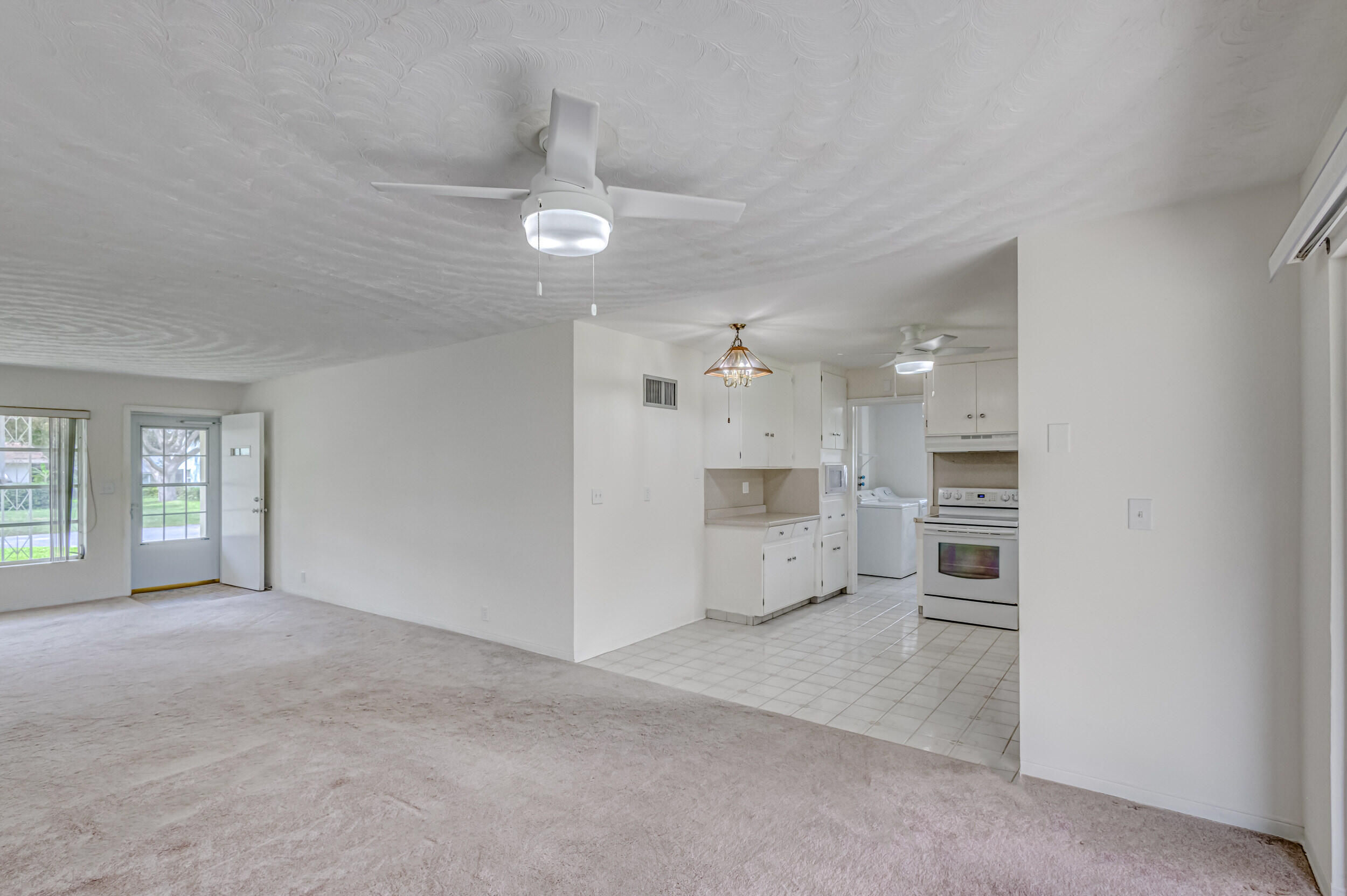 11170 Monet Ridge Road Palm Beach Gardens, FL 33410 - Photo 43 of 45 15_15__d1a3385js