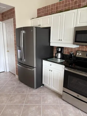 $542,000 | 8 Tropic Lake Way, Ormond Beach, FL 32174