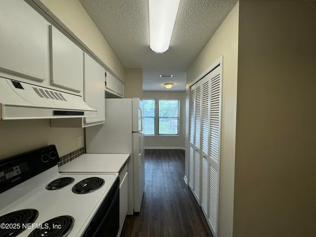 $105,000 | 5615 San Juan Avenue, Unit 112, Jacksonville, FL 32210