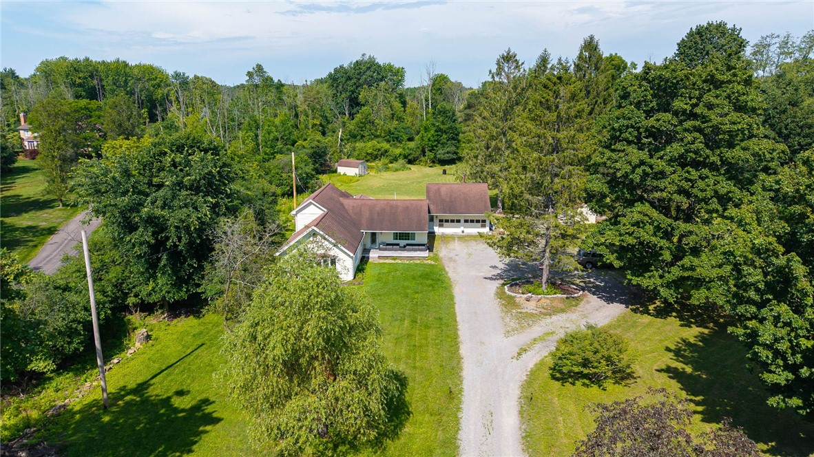 1985 Dublin Road Penfield, NY 14526 - Photo 2 of 29