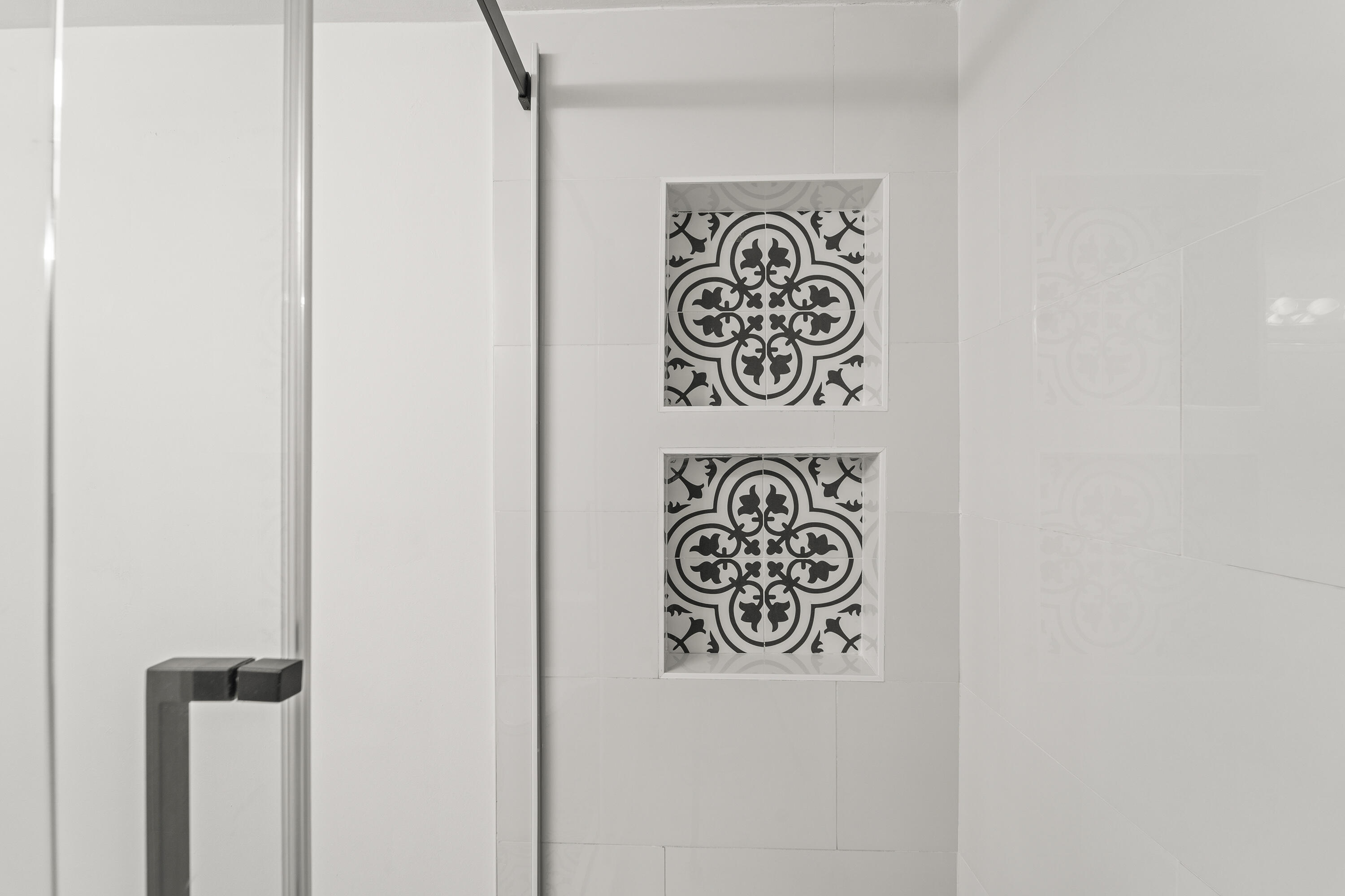 9500 Southwest 3rd Street, Unit 130 Boca Raton, FL 33428 - Photo 25 of 38 a wall with a sign on it