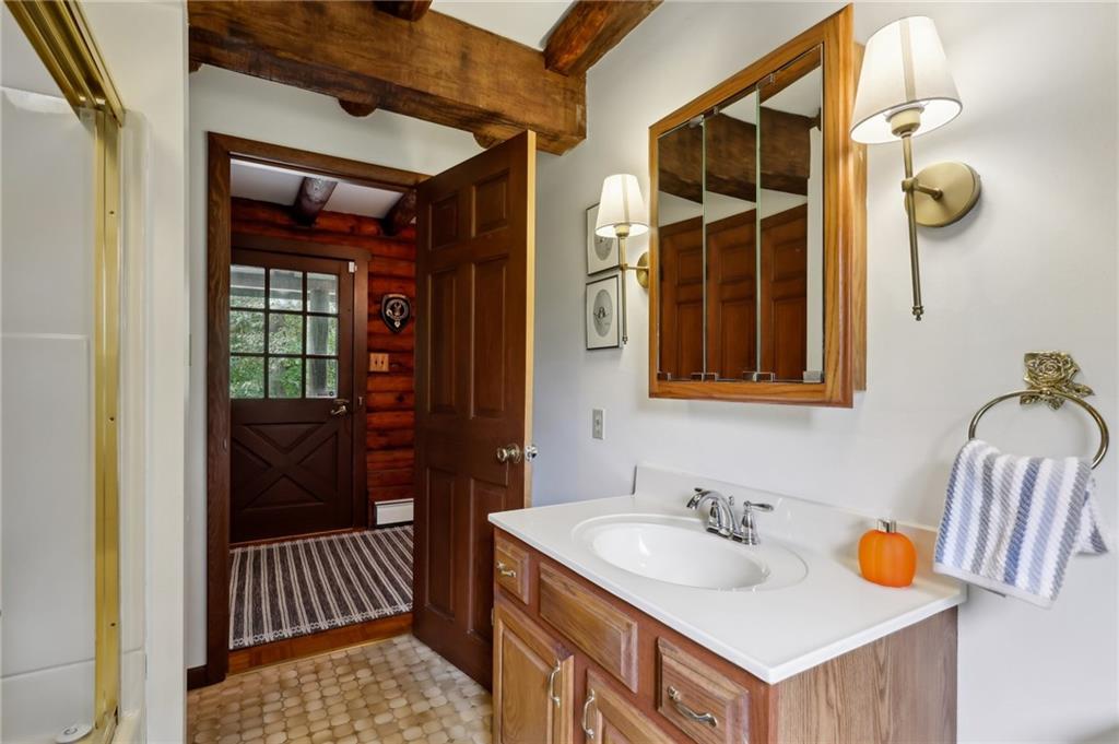 863 Independence Road Aliquippa, PA 15001 - Photo 20 of 50 Gallery Image 20