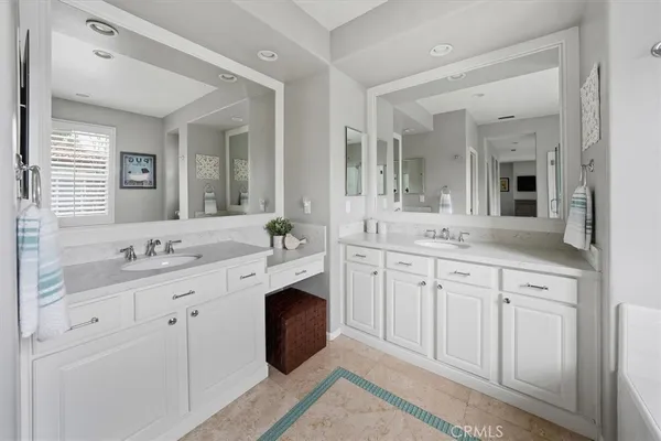 $899,900 | 27010 Carmelita Drive, Valencia, CA 91355